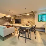 Bastinica Platinum Ap 4 * * * * * Apartmán