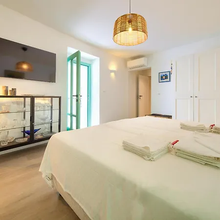 Apartment Bastinica Platinum Ap 4 * * * * * Krk Town
