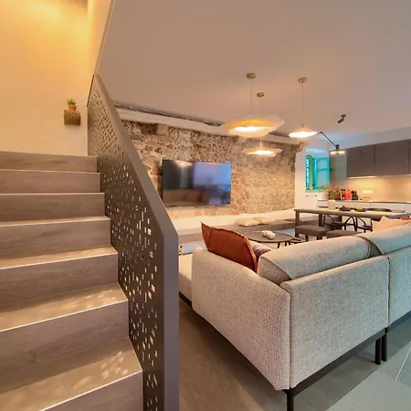 Apartment Bastinica Platinum Ap 4 * * * * *