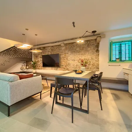 Bastinica Platinum Ap 4 * * * * * Apartment