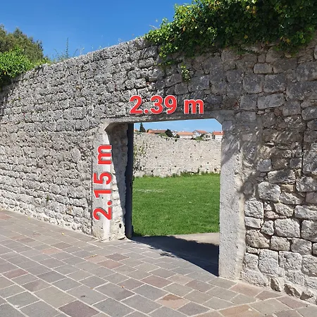 Apartment Bastinica Platinum Ap 4 * * * * *