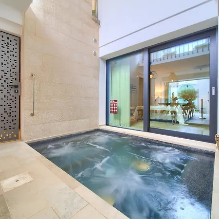 Bastinica Platinum Ap 4 * * * * * * Krk Town