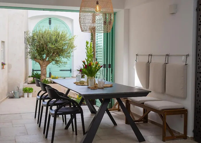 Bastinica Platinum Ap 4 * * * * * شقة *